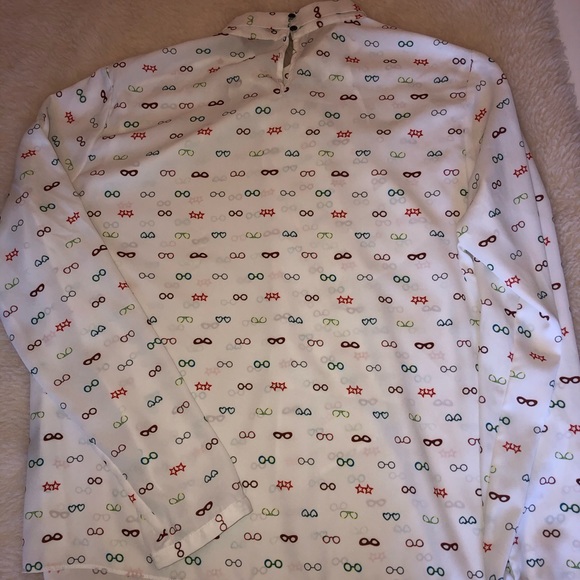 Clearance $7 SIMONS BLOUSE - Picture 3 of 3